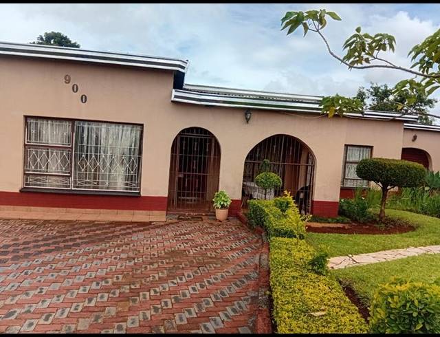 2 BEDROOM PROPERTY TO RENT IN MOKOPANE CENTRAL